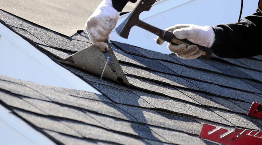 Professional residential roofers in Mayfield, KS